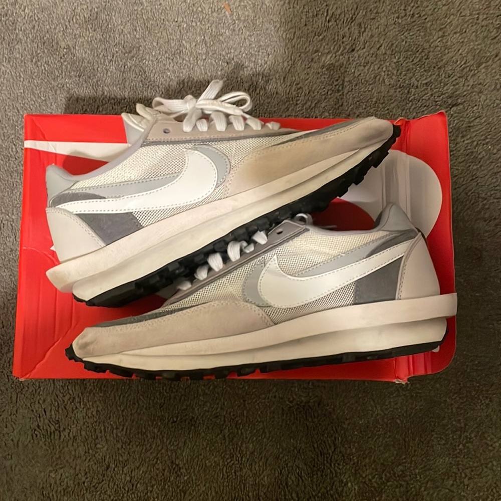Nike sacai waffle shoes